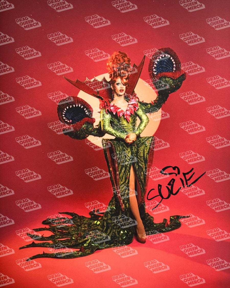 Suzie Toot - Maneater 8 x 10" Hand Signed Print