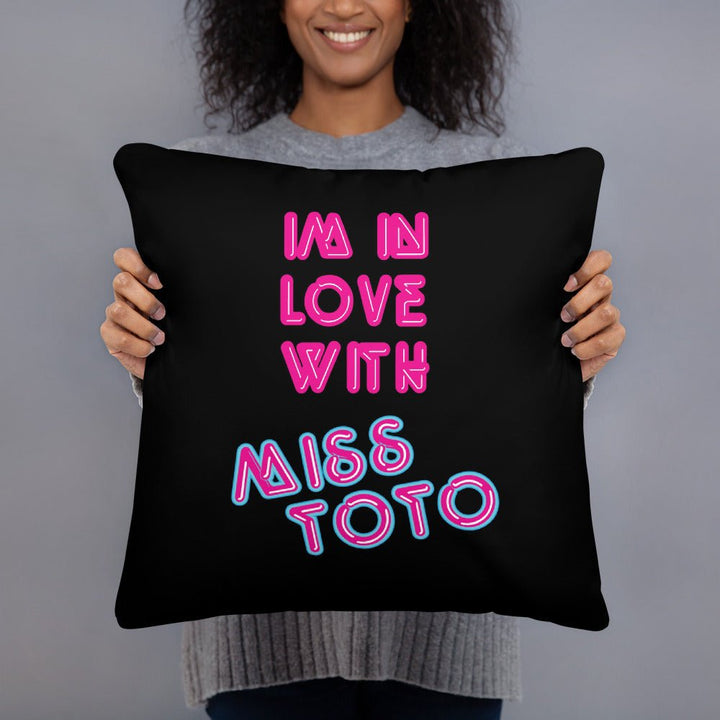 Miss Toto - In Love Throw Pillow - dragqueenmerch