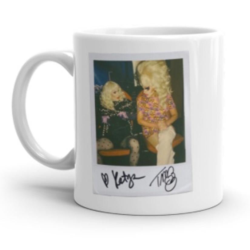 TRIXIE AND KATYA PUSSY WATCH MUG - dragqueenmerch